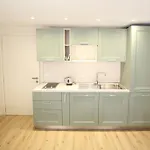 아파트 Ross' House 1 *